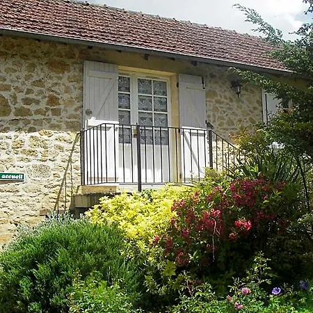 Les 4 Saisons Hotel 3*